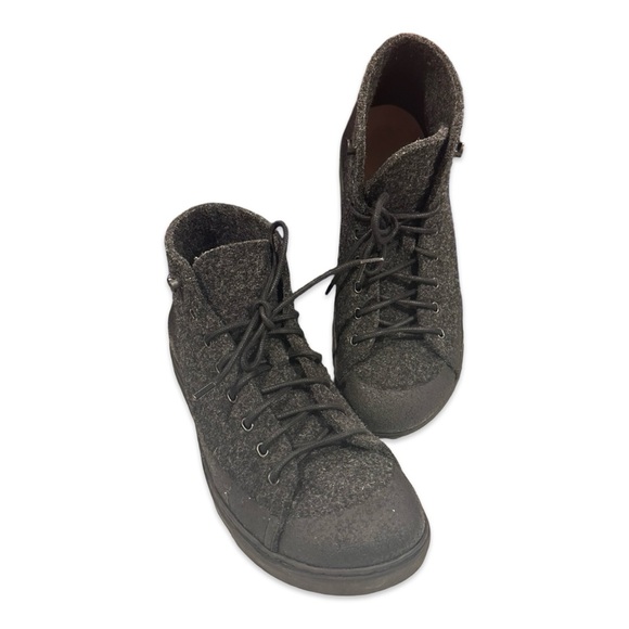 BIRKENSTOCK Bend Mid in black. - Picture 3 of 10